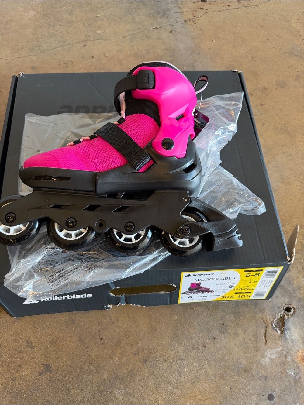 Rollerblade Microblade Pink Womens Inline Skate. Sizes 5-8 NEW IN BOX